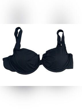 NWT Carmen Marc Valvo Solid Black  V-Wire Bikini Top S
